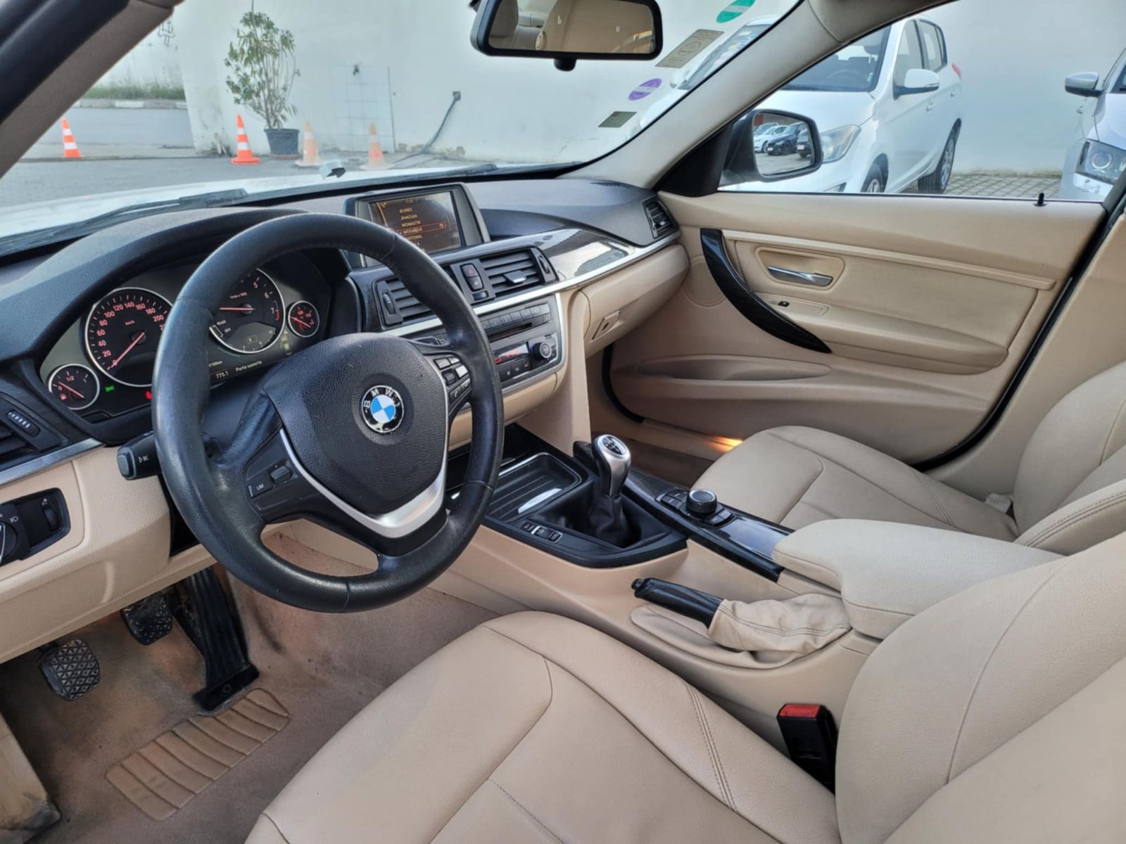 BMW Série 3 Confort Luxury Line à Ariana - Photo 7