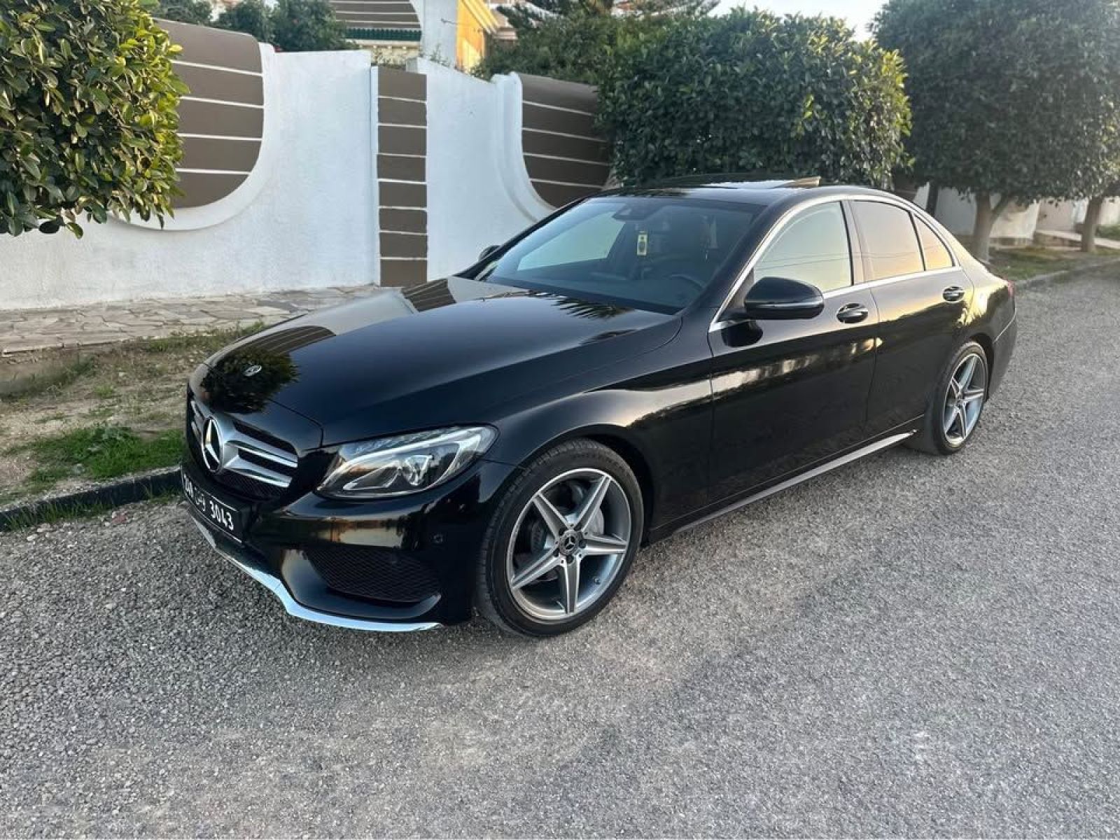 Mercedes-Benz Classe C AMG à Tunisie - Photo 2