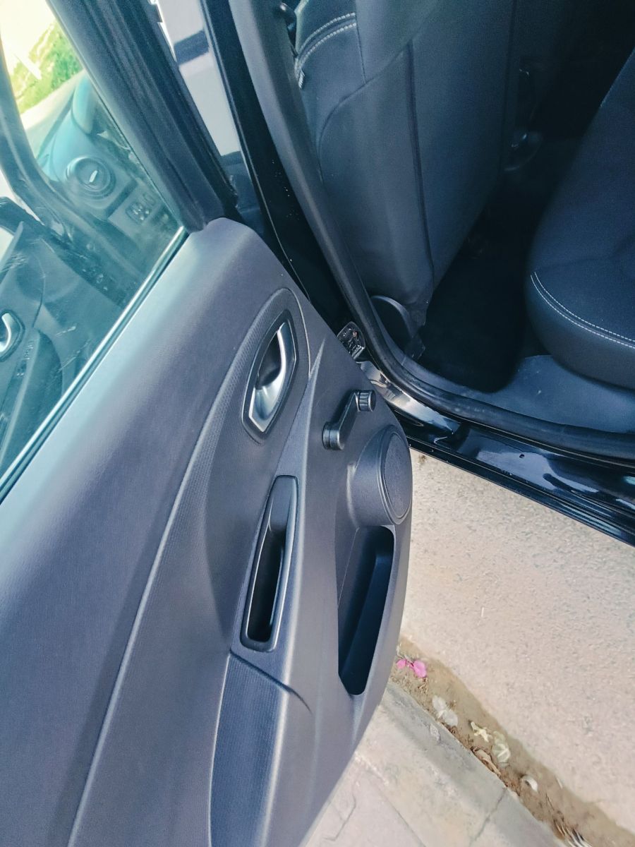 Renault Clio 4 à Tunis - Photo 16