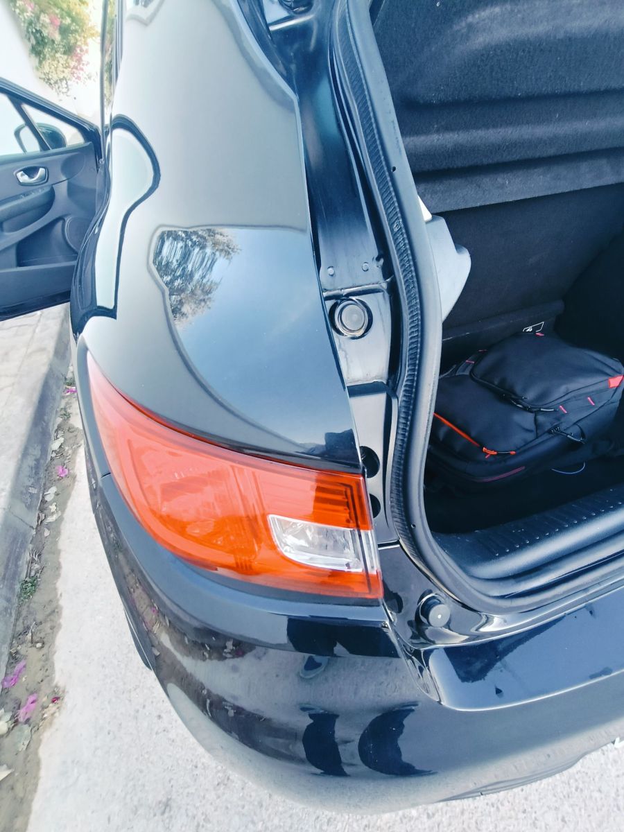 Renault Clio 4 à Tunis - Photo 9