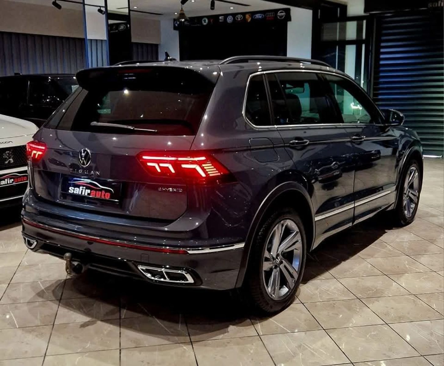 Volkswagen Tiguan R-Line à Nabeul - Photo 3