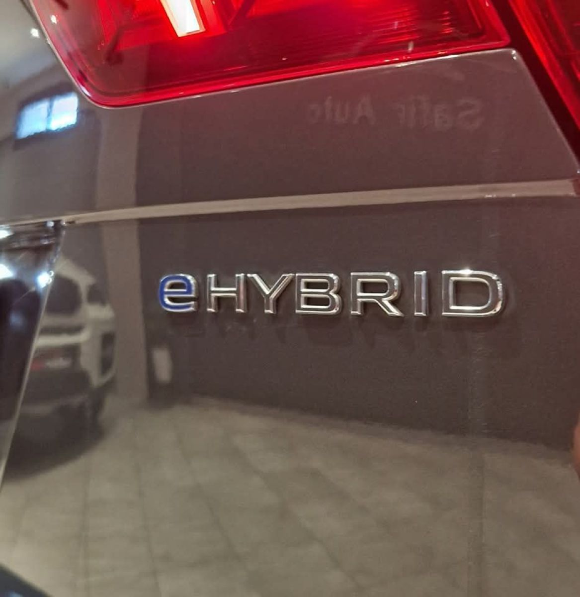 Volkswagen Tiguan R-Line à Nabeul - Photo 6