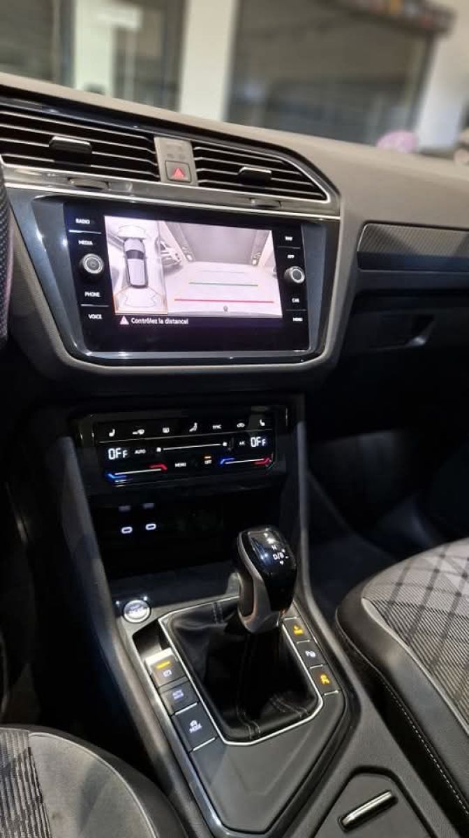 Volkswagen Tiguan R-Line à Nabeul - Photo 12