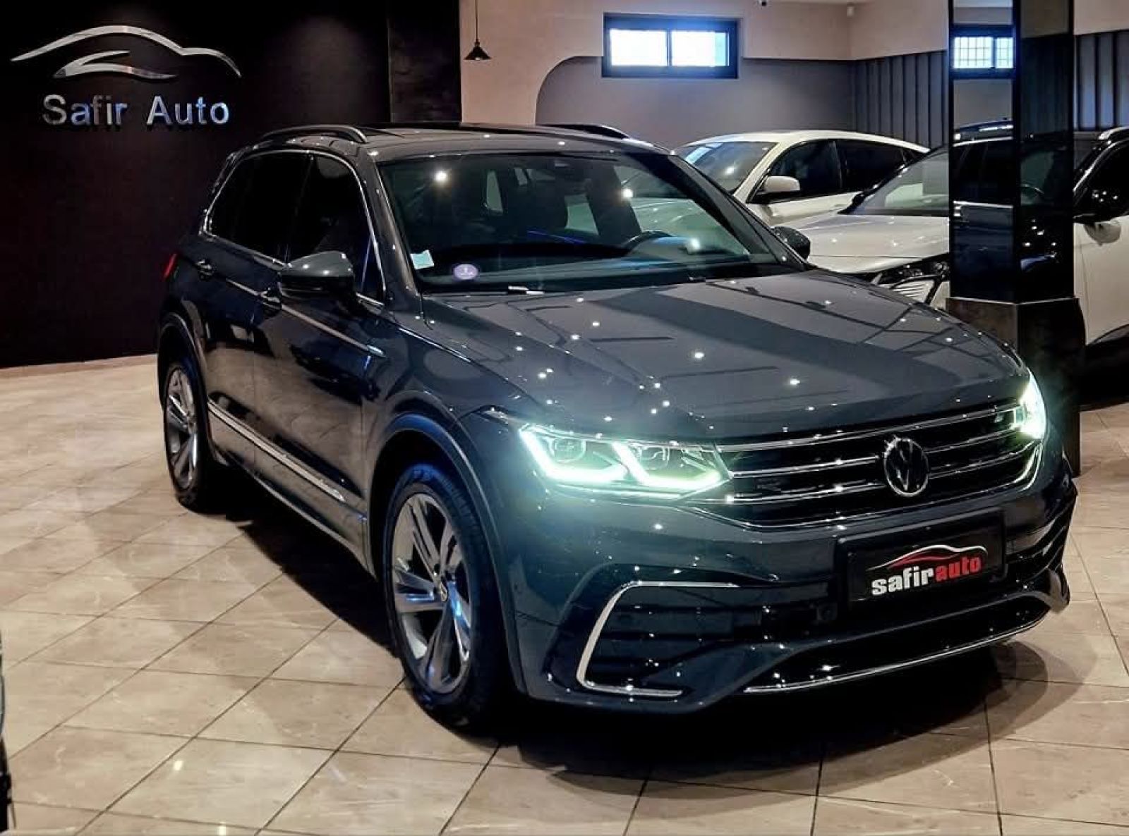 Volkswagen Tiguan R-Line à Nabeul - Photo 2
