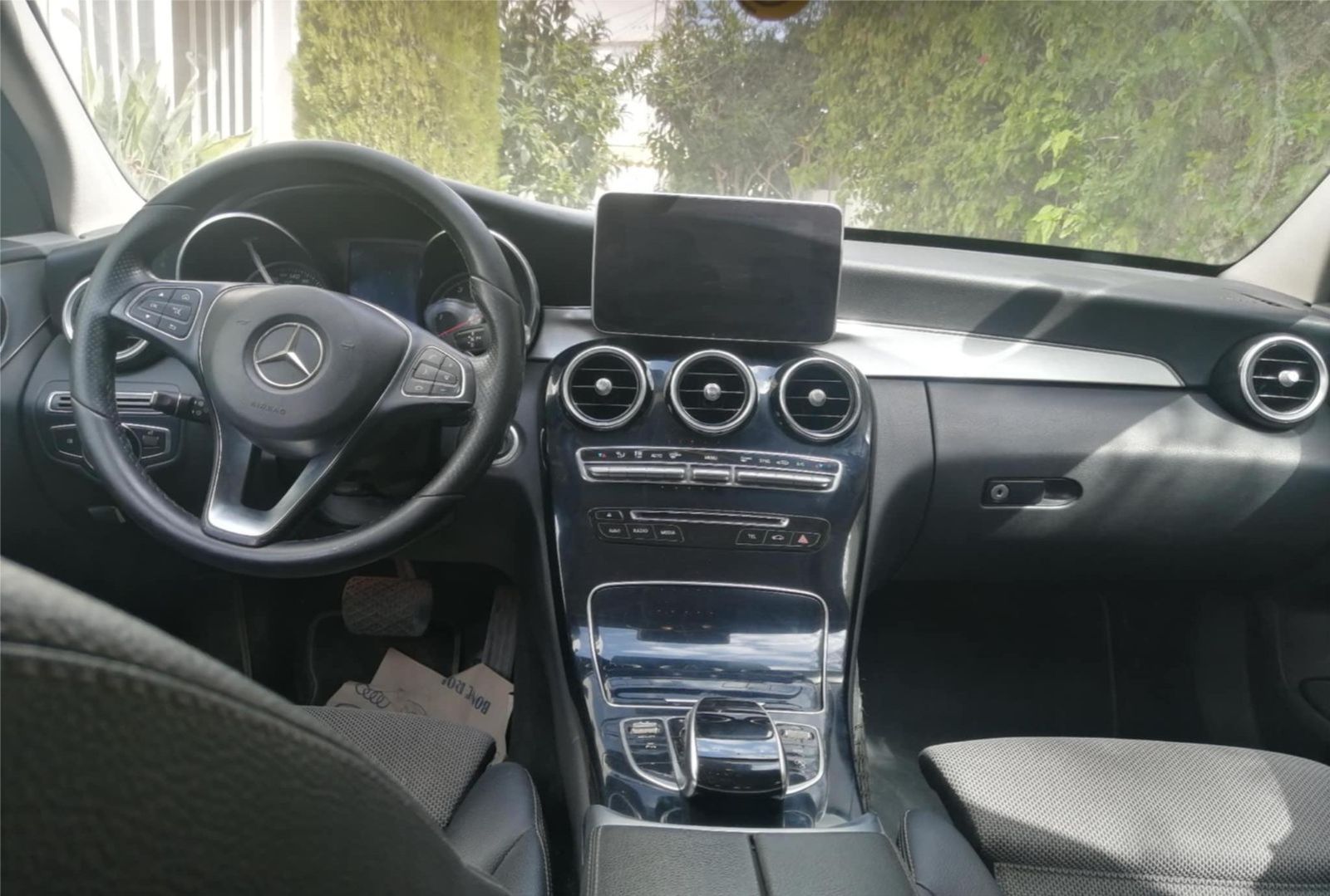 Mercedes-Benz Classe C à Ariana - Photo 22
