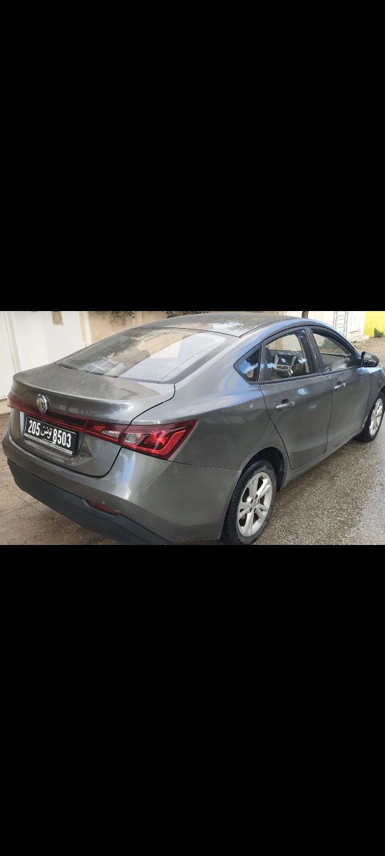 MG GT à Tunis - Photo 5
