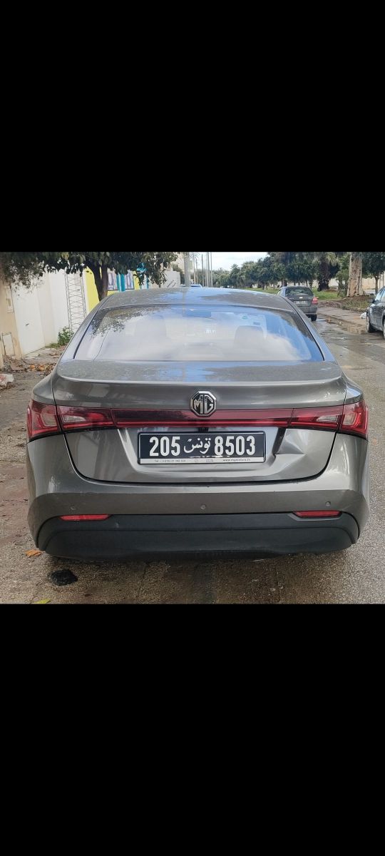 MG GT à Tunis - Photo 1