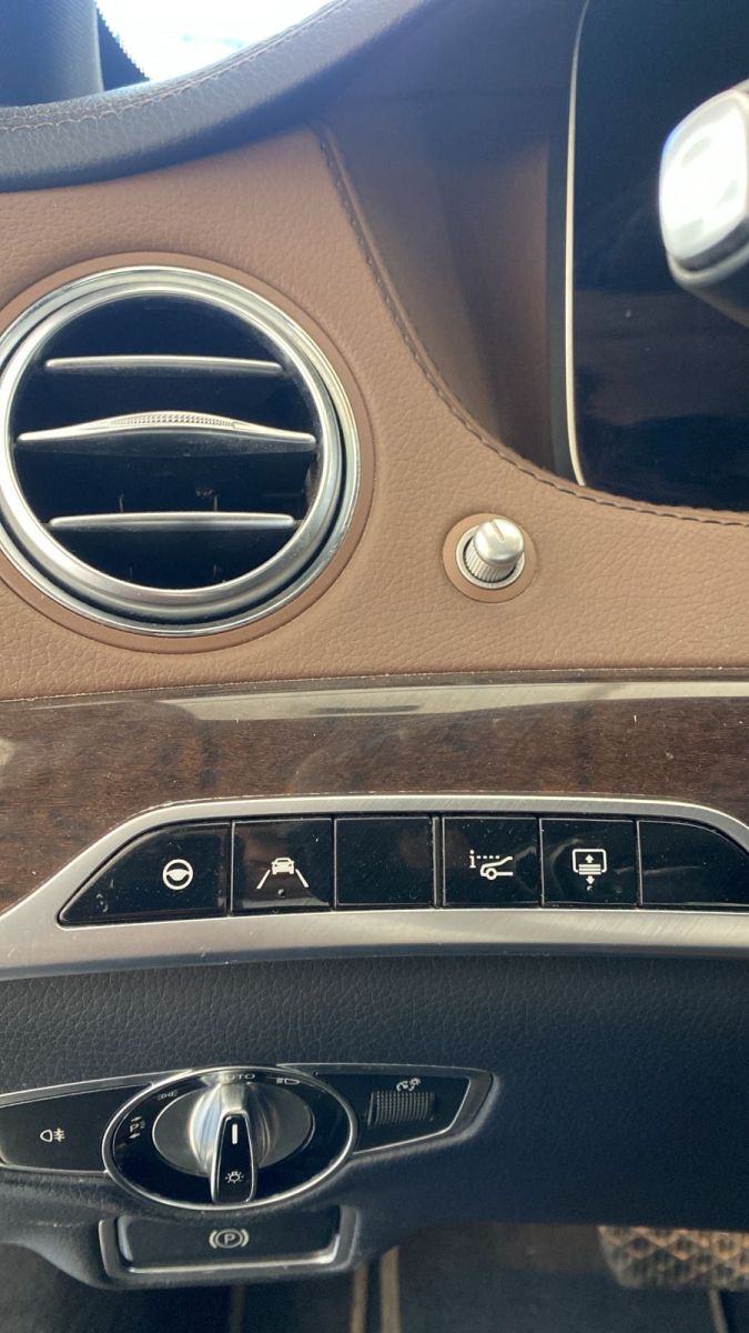 Mercedes-Benz Classe S à Tunis - Photo 5