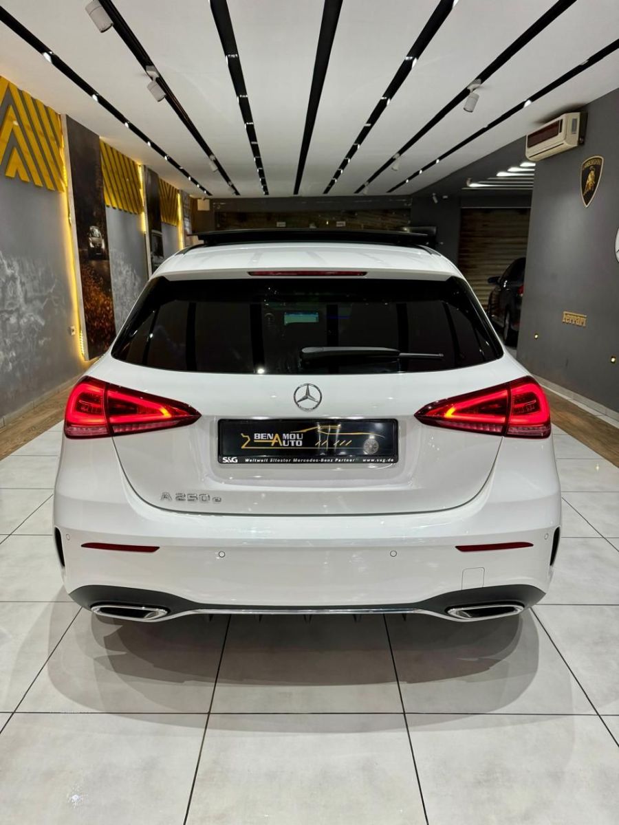 Mercedes-Benz Classe A AMG à Mahdia - Photo 4
