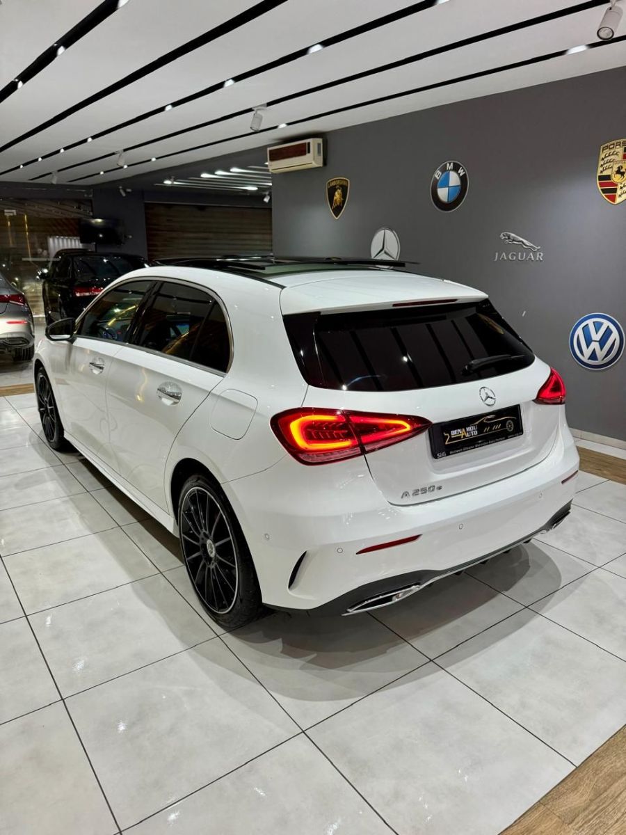 Mercedes-Benz Classe A AMG à Mahdia - Photo 5