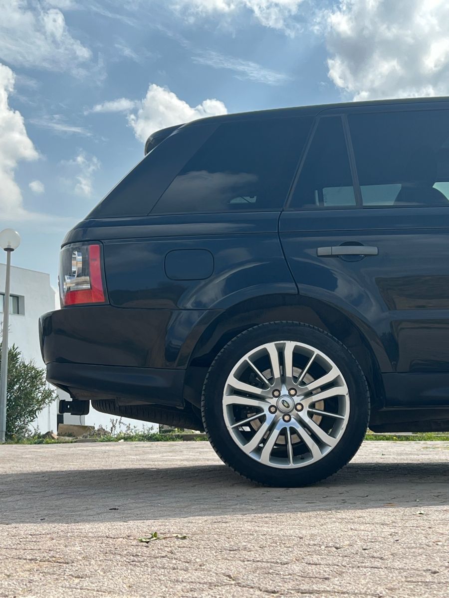 Land Rover Range Rover Sport Autobiography à Tunis - Photo 30
