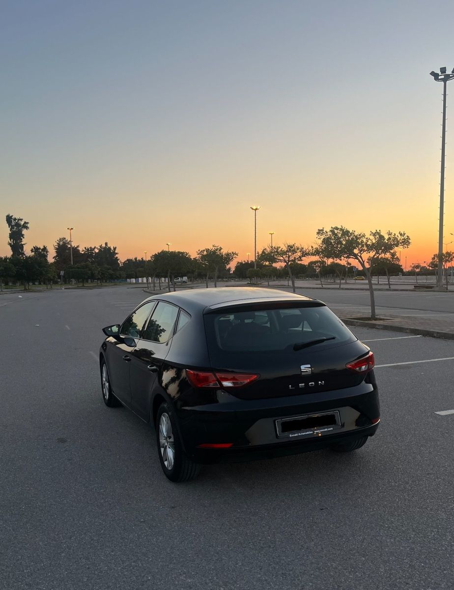 Seat Leon à Tunis - Photo 3