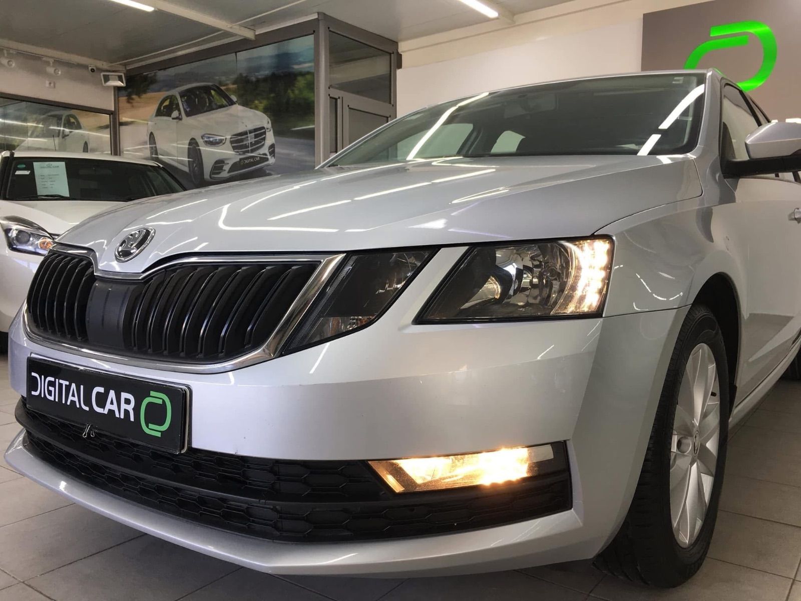 Skoda Octavia Business Toit ouvrant à Sfax - Photo 7