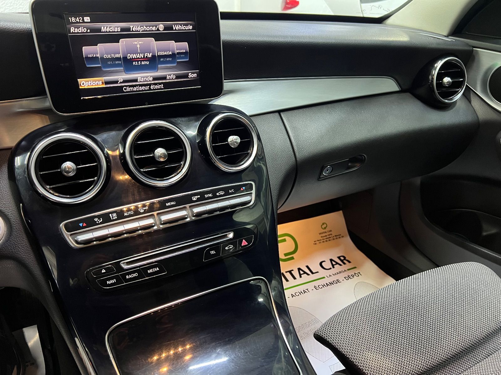 Mercedes-Benz Classe C Avantgarde à Tunis - Photo 26