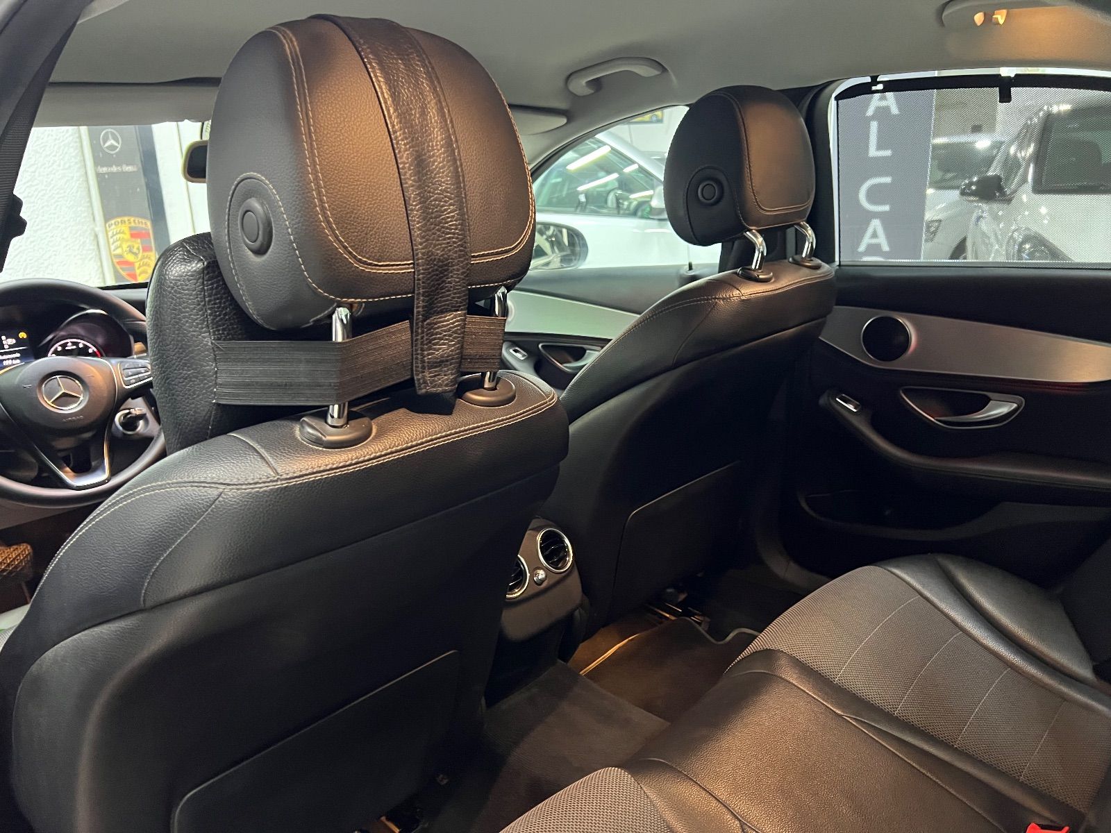 Mercedes-Benz Classe C Avantgarde à Tunis - Photo 22