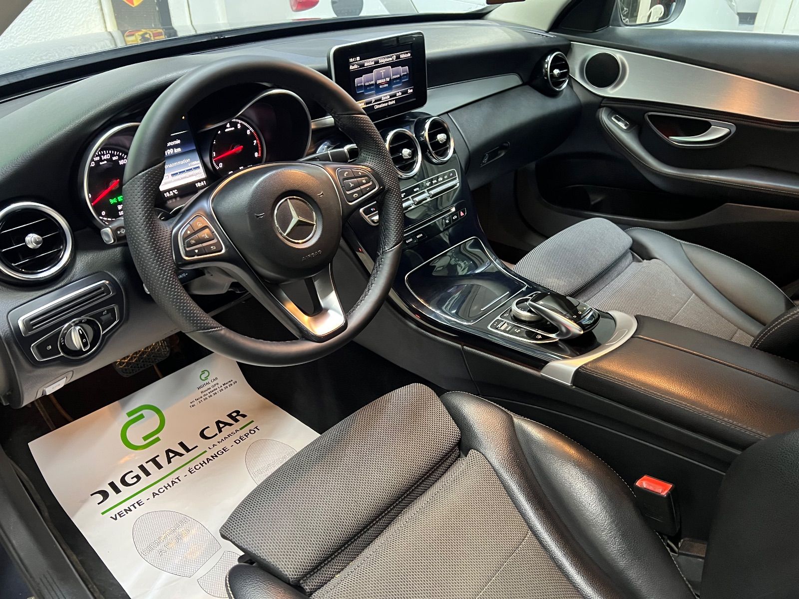 Mercedes-Benz Classe C Avantgarde à Tunis - Photo 21