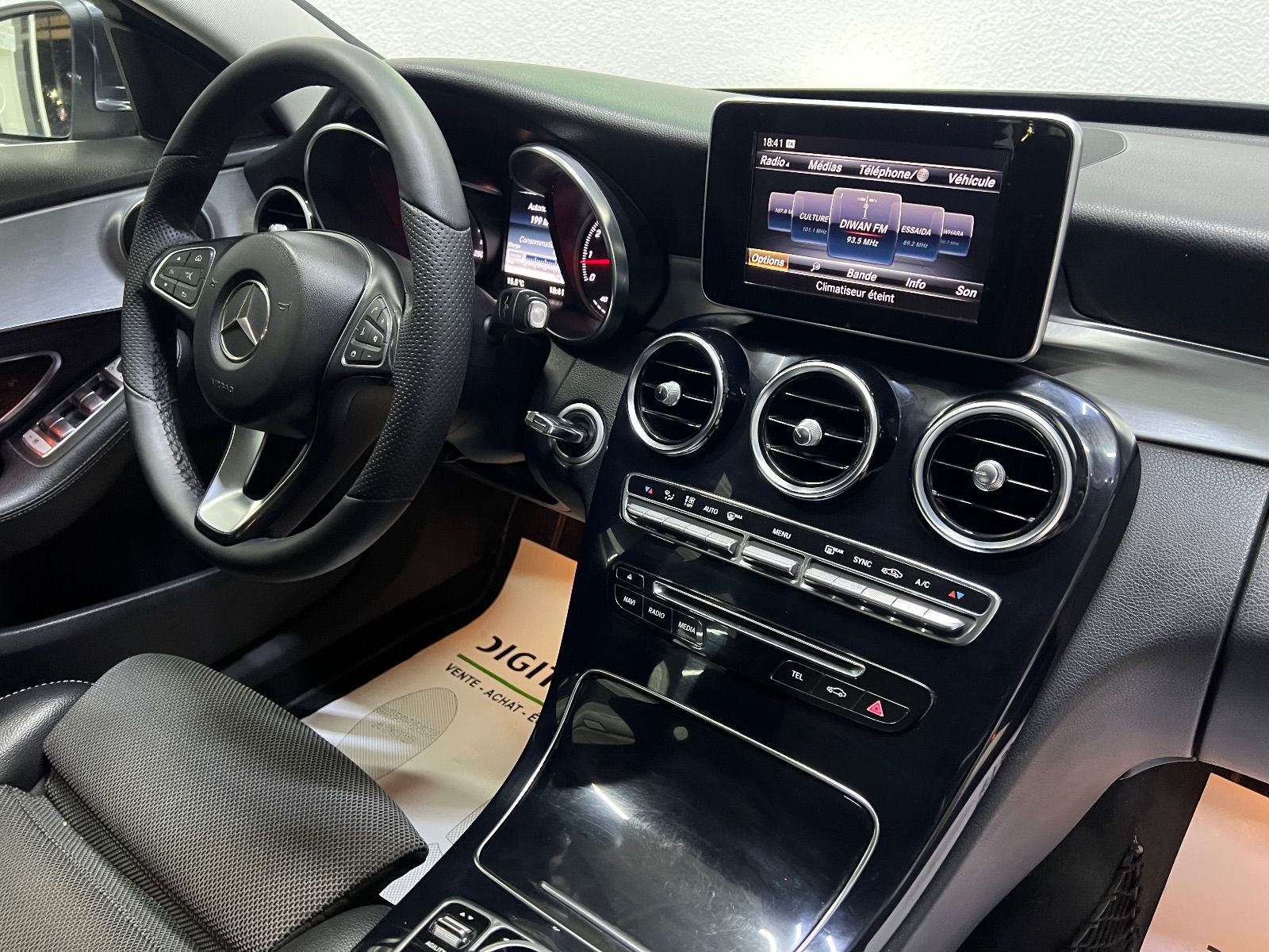 Mercedes-Benz Classe C Avantgarde à Tunis - Photo 29