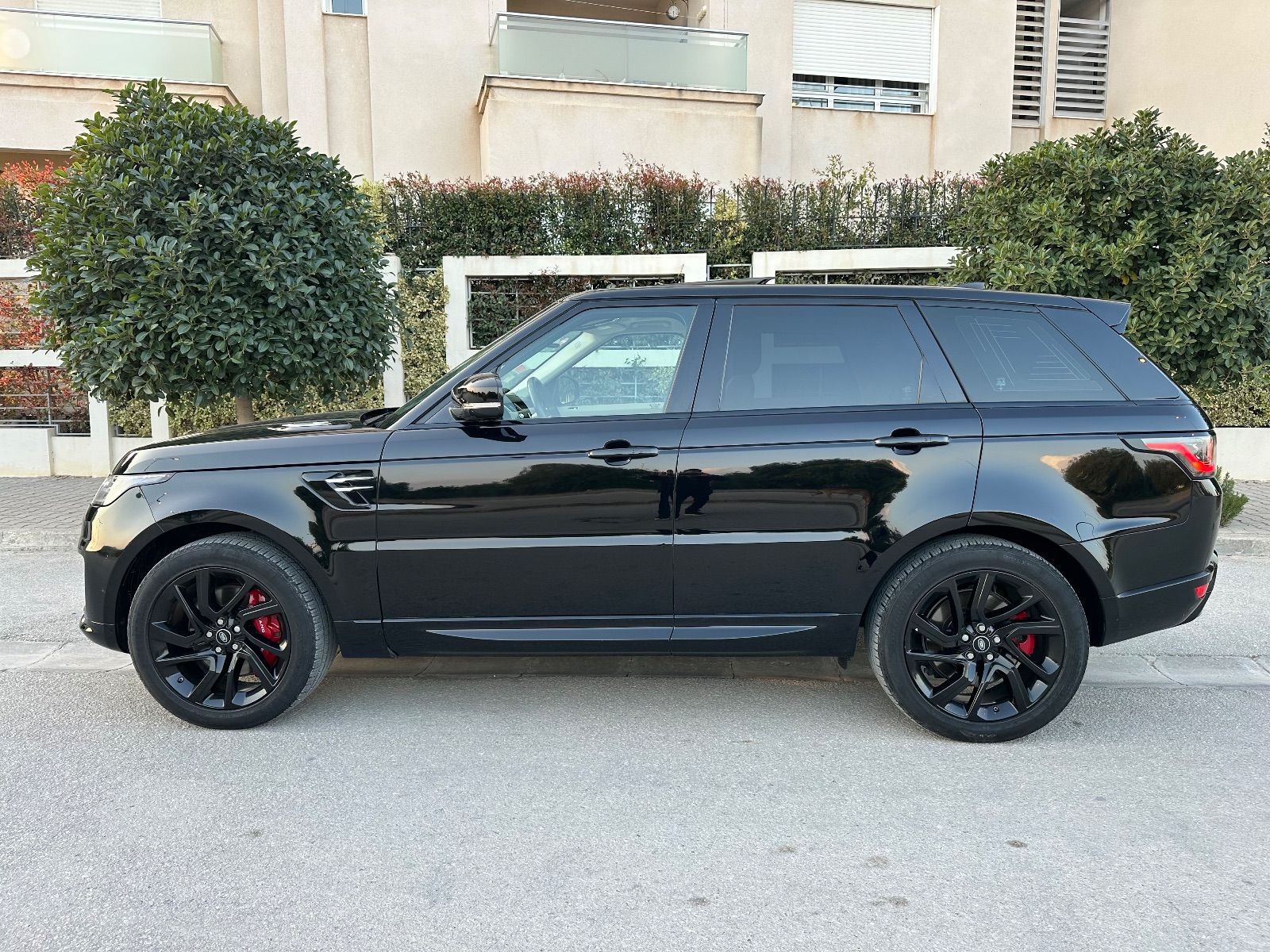 Land Rover Range Rover Sport à Ben Arous - Photo 3