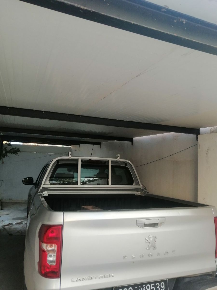 Peugeot Landtrek Double Cabine U à Ben Arous - Photo 2