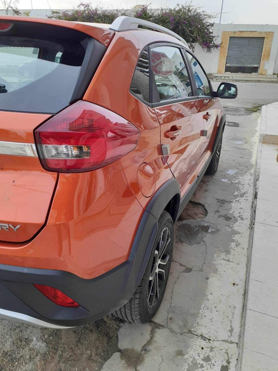 Chery Tiggo 2 Confort à Ariana - Photo 7
