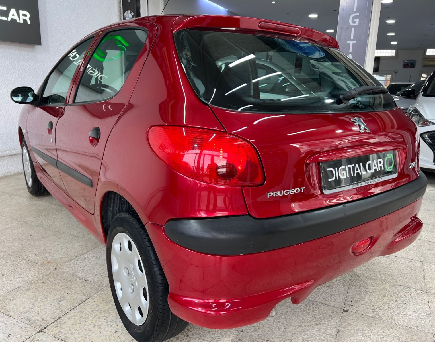 Peugeot 206 à Nabeul - Photo 15