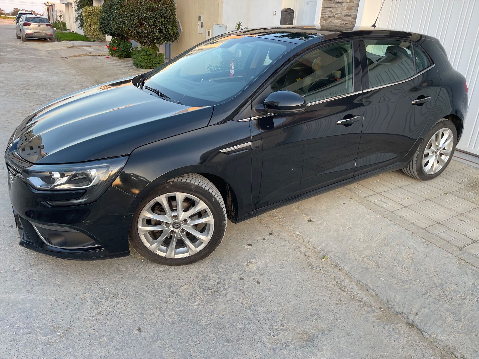 Renault Megane à Tunis - Photo 3
