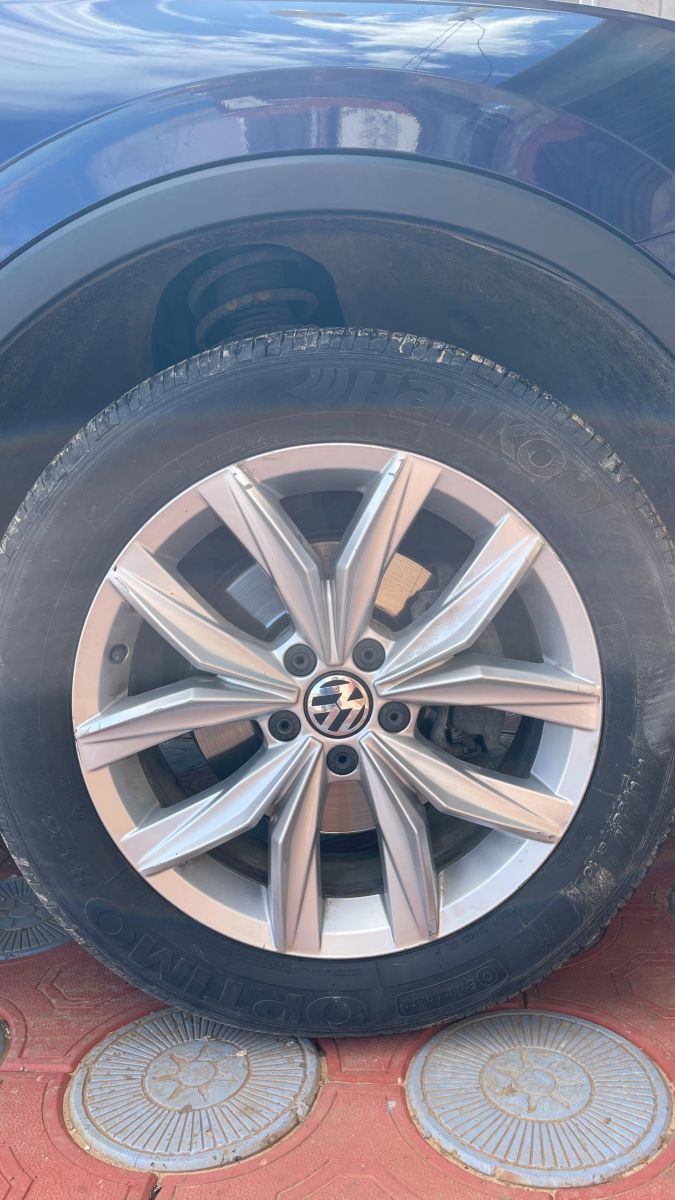 Volkswagen Tiguan R-Line à Tunis - Photo 22