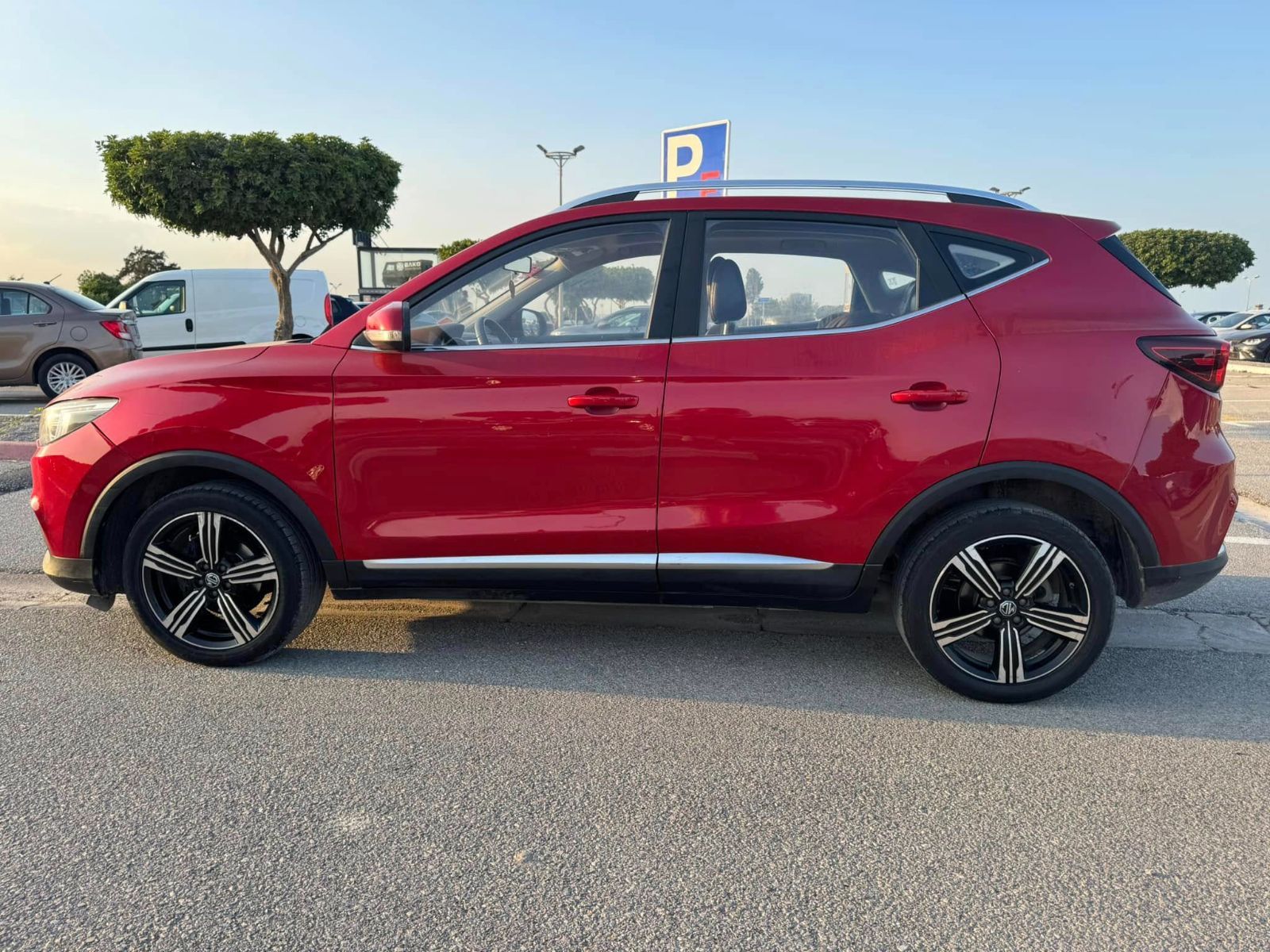 MG ZS Luxe à Tunis - Photo 1