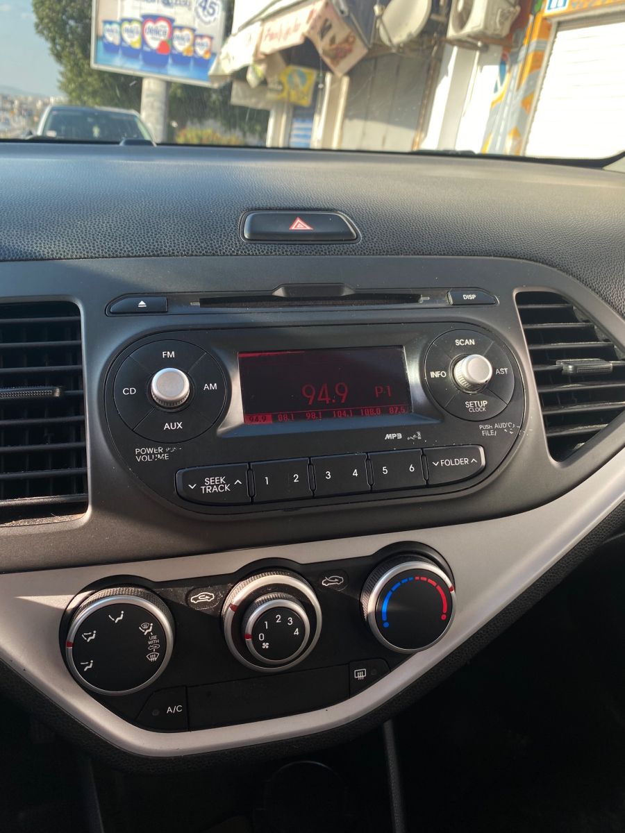 KIA Picanto à Tunis - Photo 9