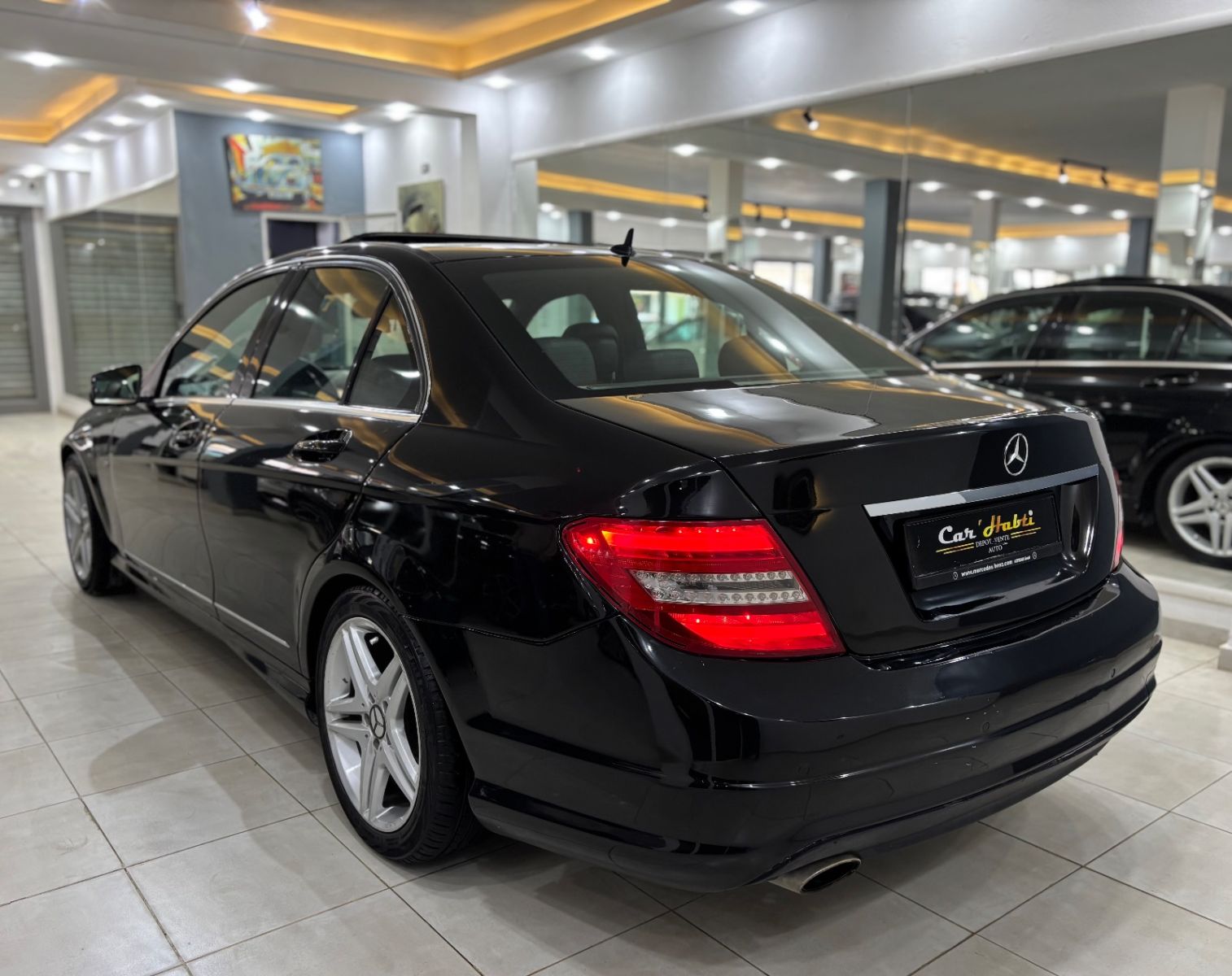 Mercedes-Benz Classe C à Tunis - Photo 6