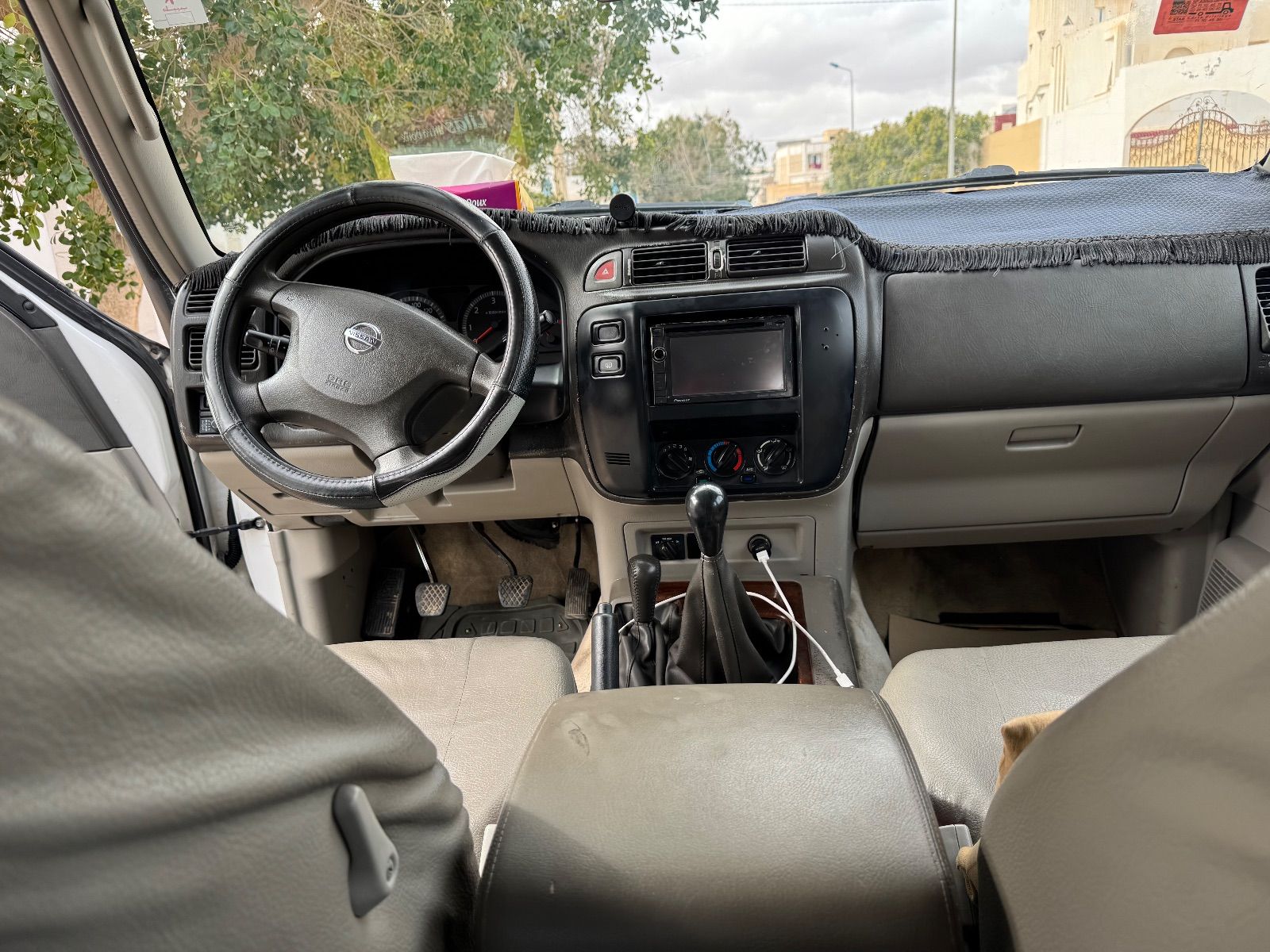 Nissan Patrol à Tunis - Photo 6