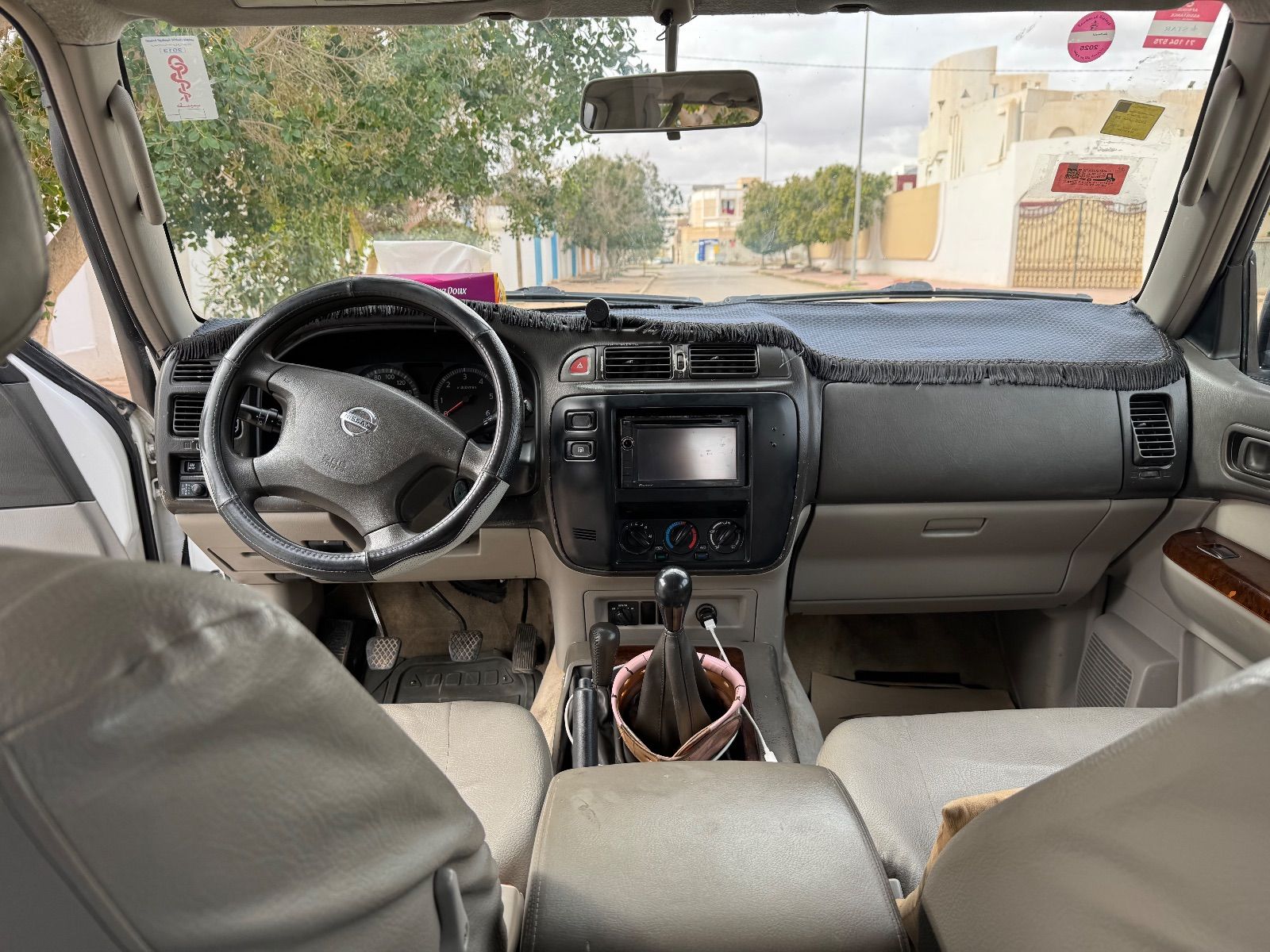 Nissan Patrol à Tunis - Photo 7