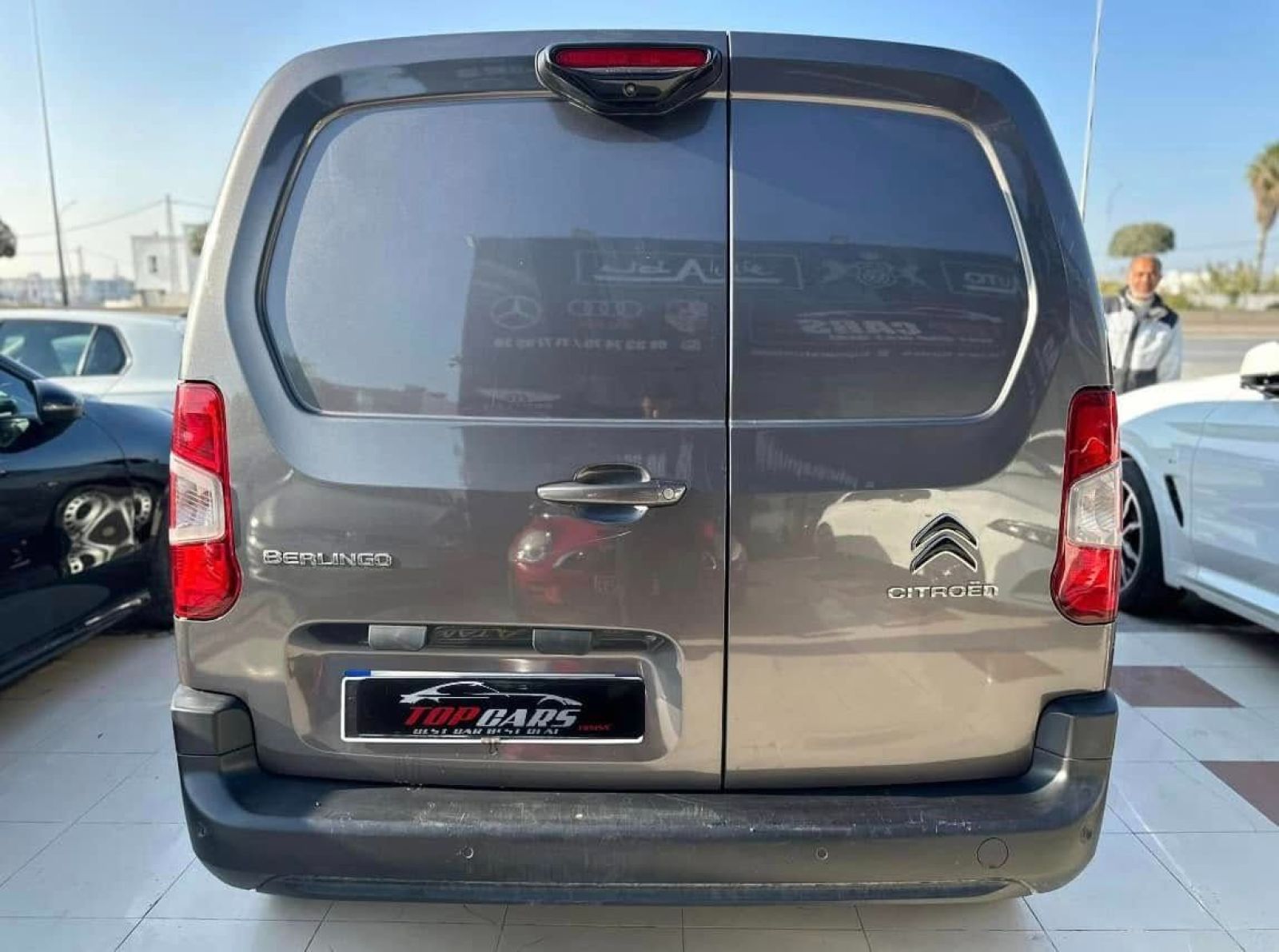 Citroën Berlingo à Sfax - Photo 4