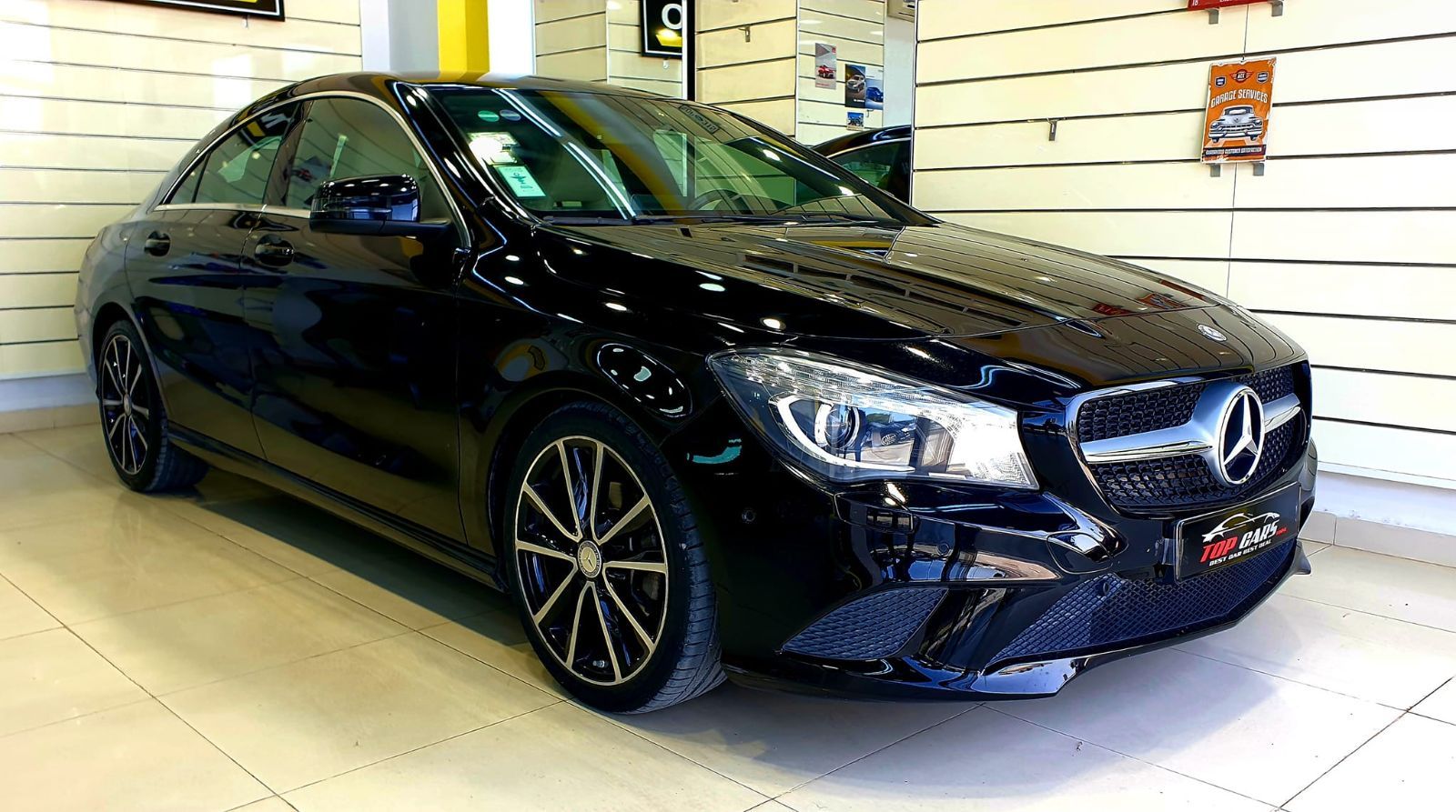 Mercedes-Benz CLA 180 à Tunis - Photo 1