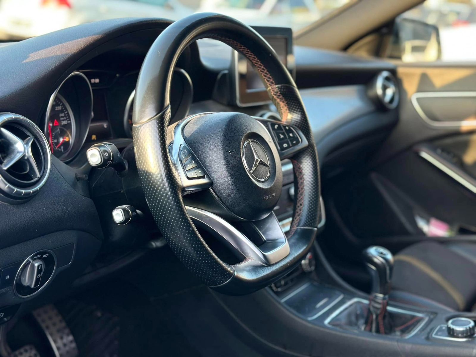 Mercedes-Benz CLA à Ben Arous - Photo 3