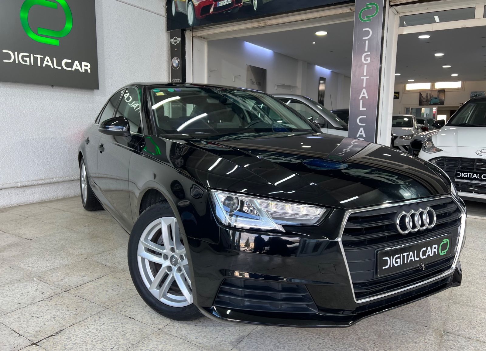 Audi A4 Business Plus à Tunis - Photo 3