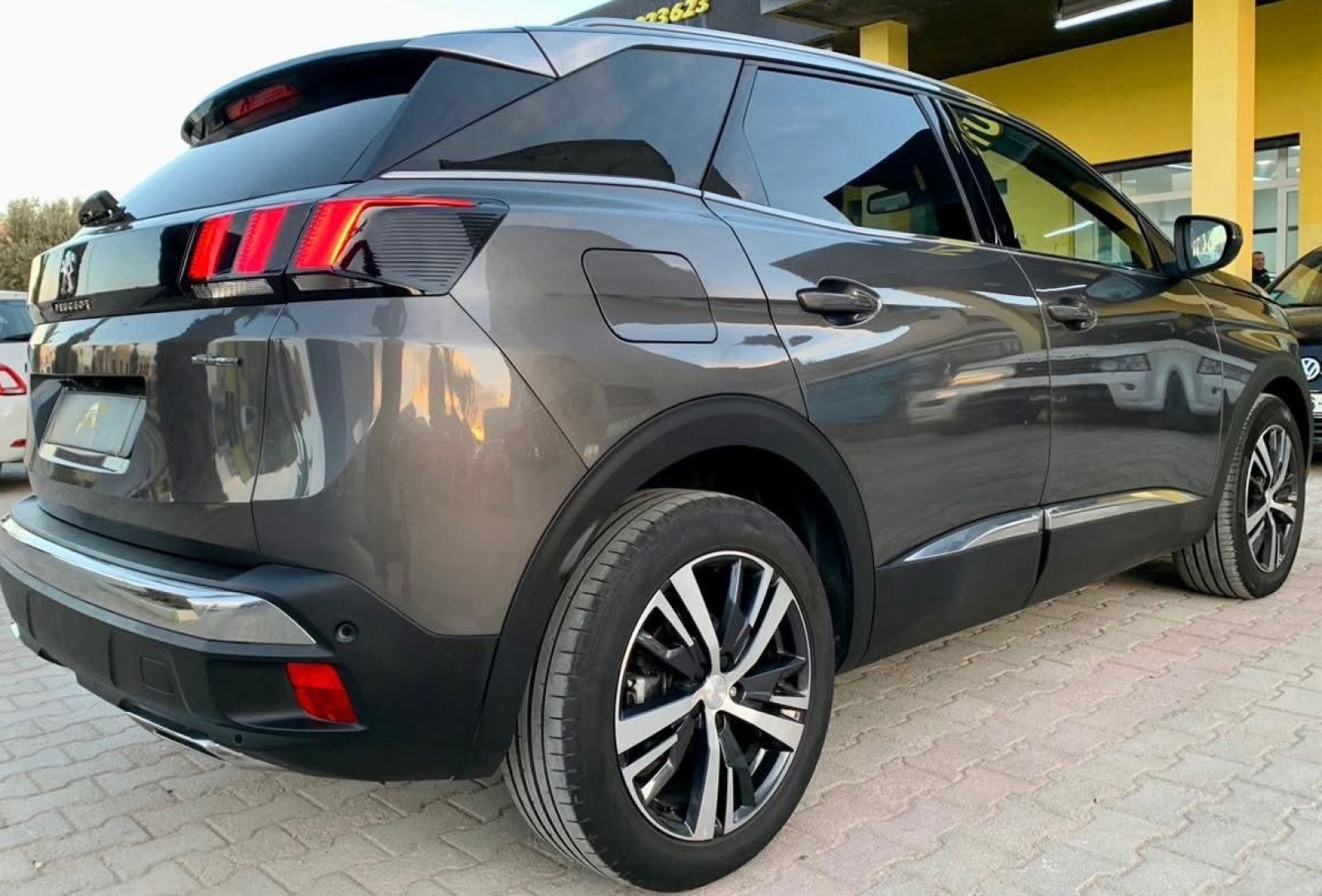 Peugeot 3008 à Tunis - Photo 10