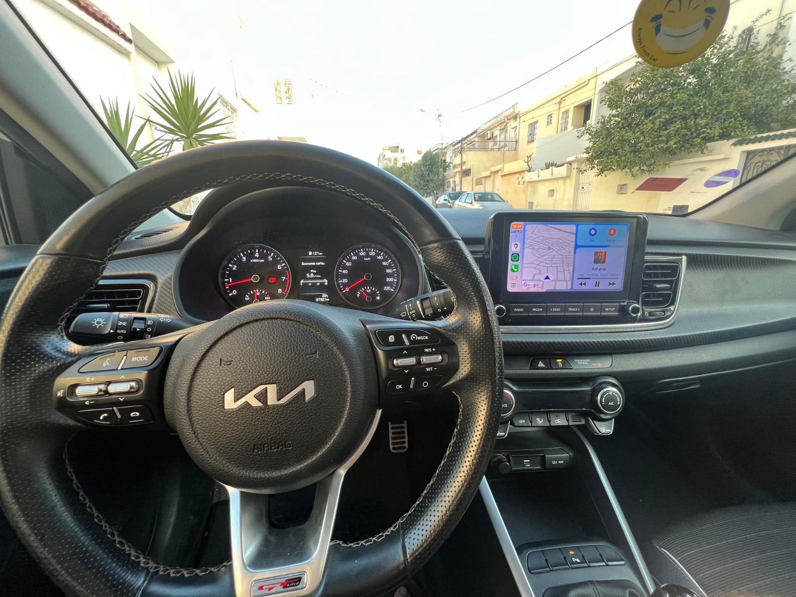 KIA Rio 5p GT-Line à Tunis - Photo 2