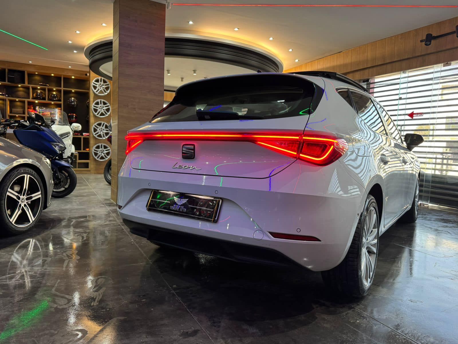 Seat Leon FR à Tunis - Photo 4