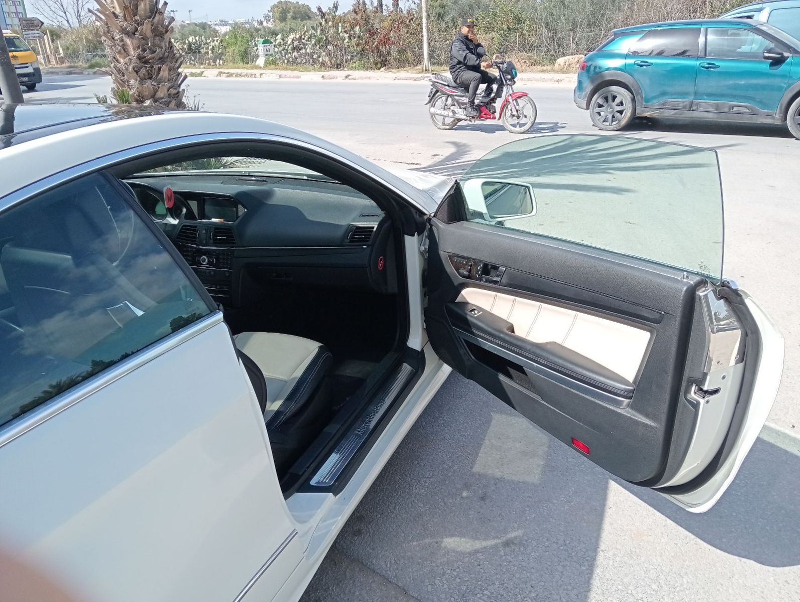 Mercedes-Benz Classe E coupé à Ben Arous - Photo 4