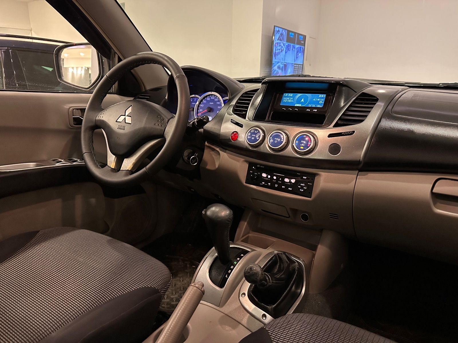 Mitsubishi L200 Sportero Double Cabine à Ariana - Photo 12