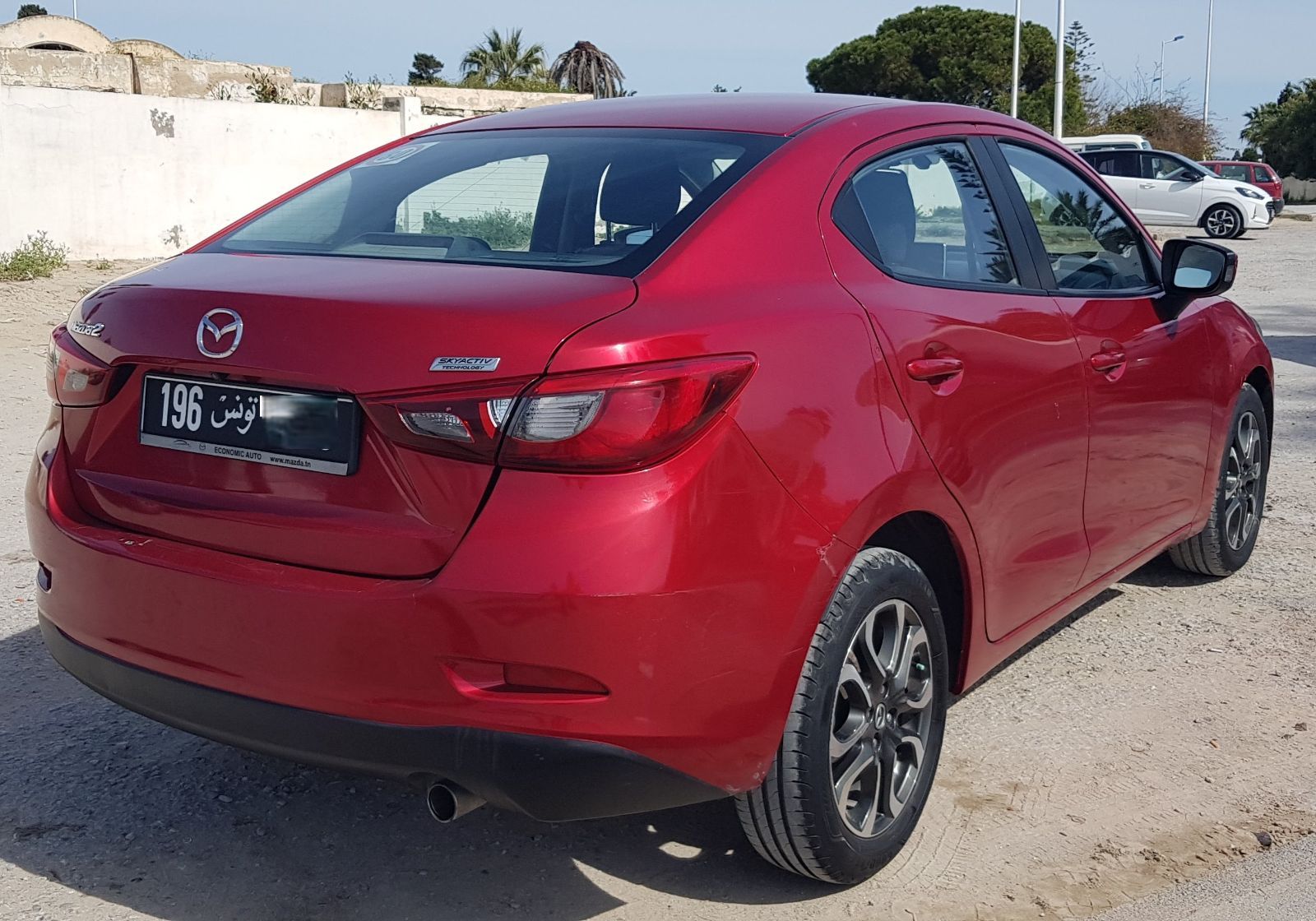 Mazda 2 Sedan Sélection Plus à Tunis - Photo 1