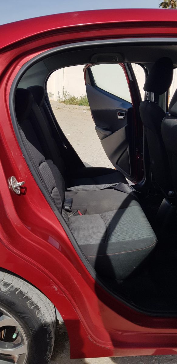 Mazda 2 Sedan Sélection Plus à Tunis - Photo 4