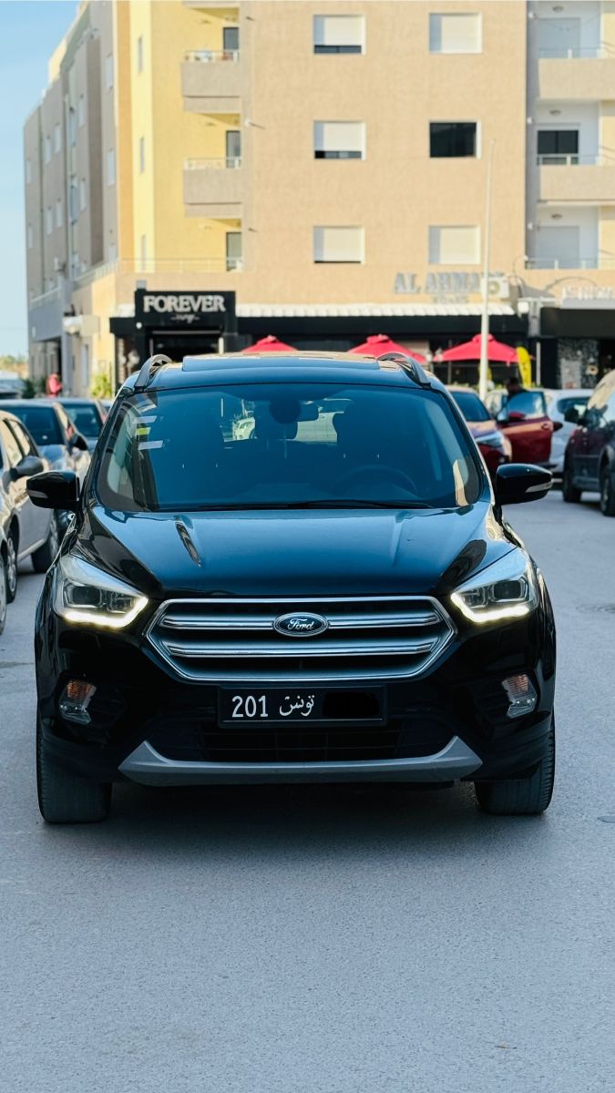 Ford Kuga à Tunis - Photo 1