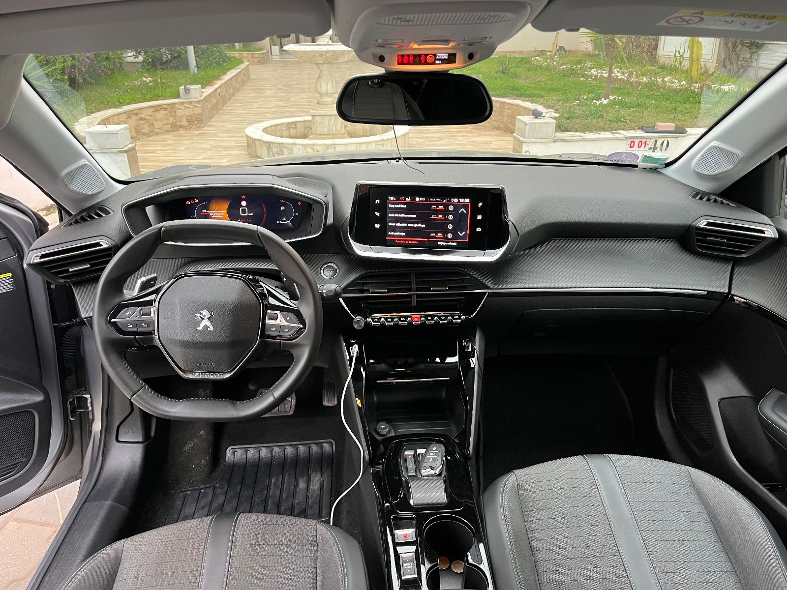 Peugeot 208 Active à Ben Arous - Photo 4