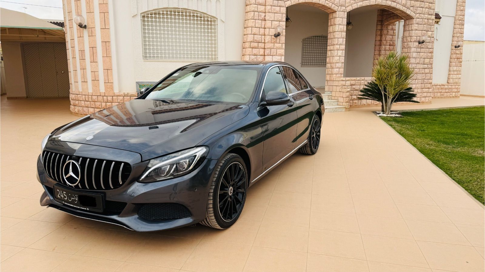 Mercedes-Benz Classe C Avantgarde à sousse - Photo 7