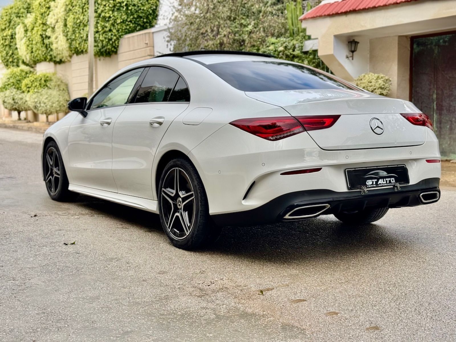 Mercedes-Benz CLA 250 e à sousse - Photo 4