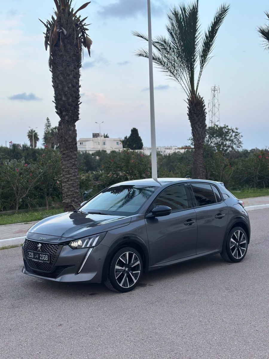 Peugeot 208 à Ben Arous - Photo 3