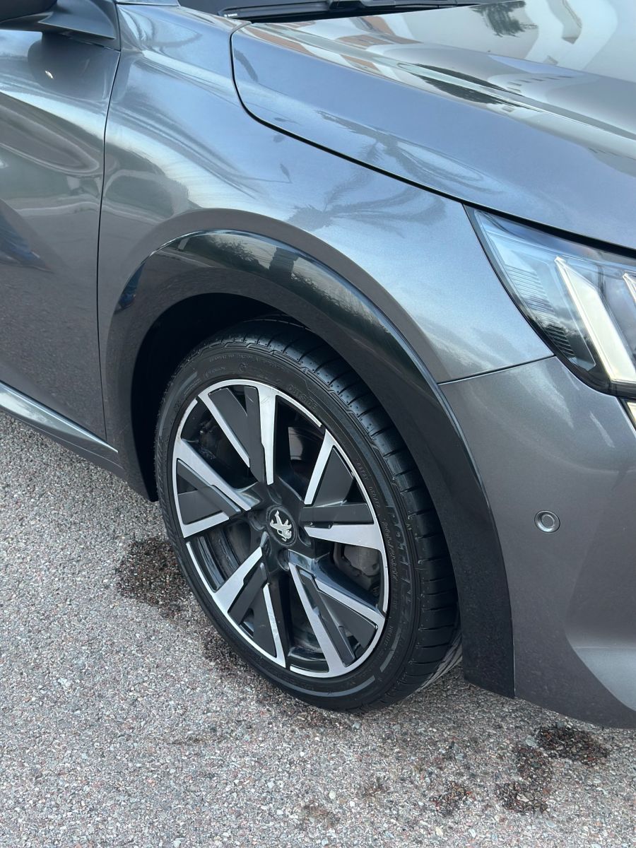 Peugeot 208 à Ben Arous - Photo 10