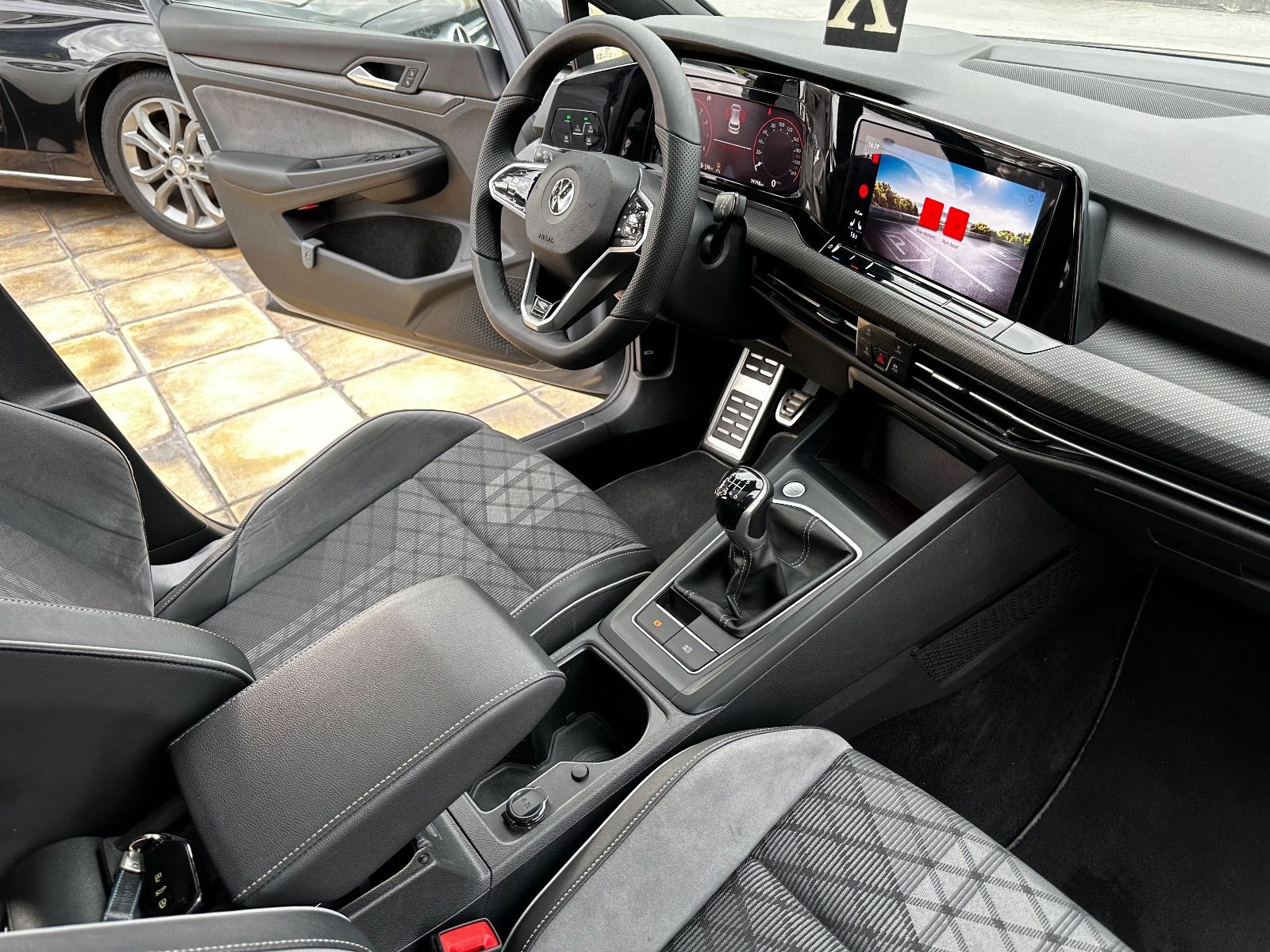 Volkswagen Golf 8 GTE à Tunis - Photo 10